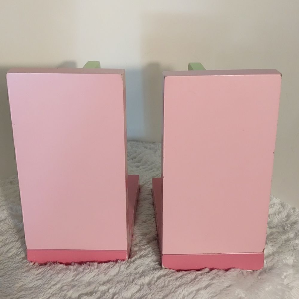 Stephen Joseph Wooden "Princess" Bookends - Picture 3 of 7